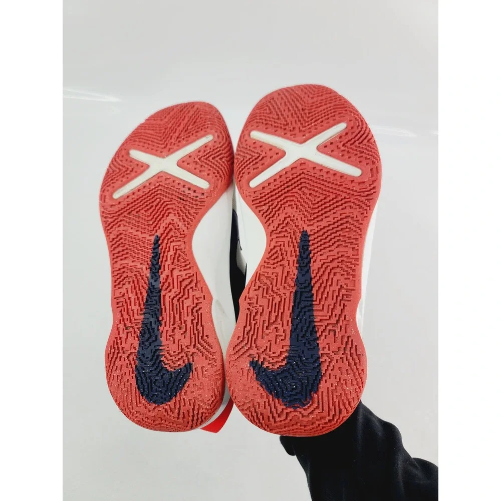 Nike sports casual